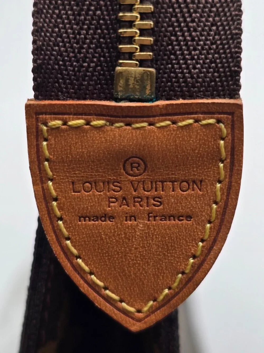 Authentic Louis Vuitton Poche Toilette 26 Monogram Canvas Zip Cosmetic Pouch